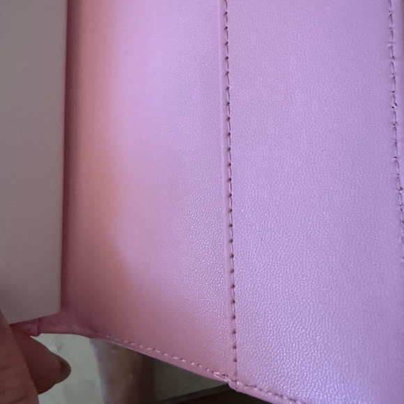 Elegant Cream Travel Bag with Cherry Design - Picture 9 of 11